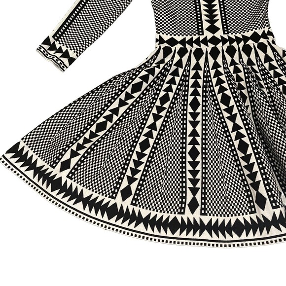 Altard State Black White Sweater Dress Size S Long Sleeves Fit Flare Geometric - Picture 6 of 12